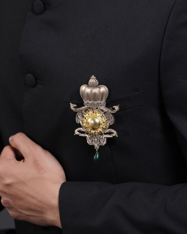 Get Stylish With Cosa Nostraa’S Golden Sun Brooch, Mens Broche