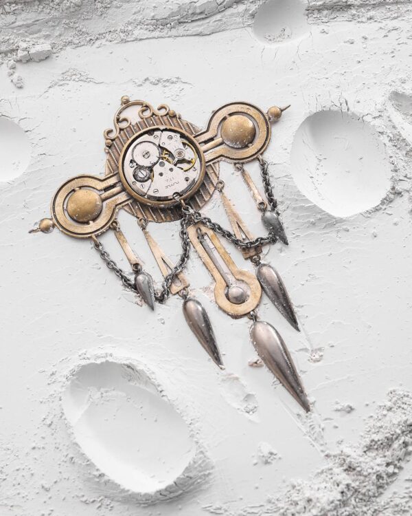 Luxury Fashion Jewelry : Cosa Nostraa’S Vintage Handcrafted Time Machine