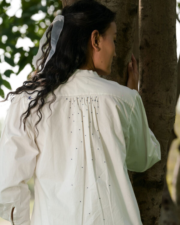 Get Ready to Wear it on Repeat: Ahmev’s Mandarin Collar Pleated Placket Shirt with Detailed Hand Painting