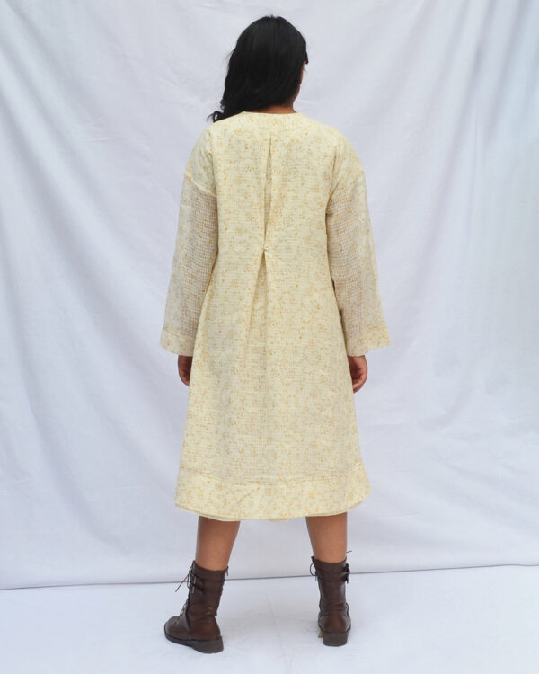 Ahmev’s Indo Western Dress: Classy and Chic for Any Occasion