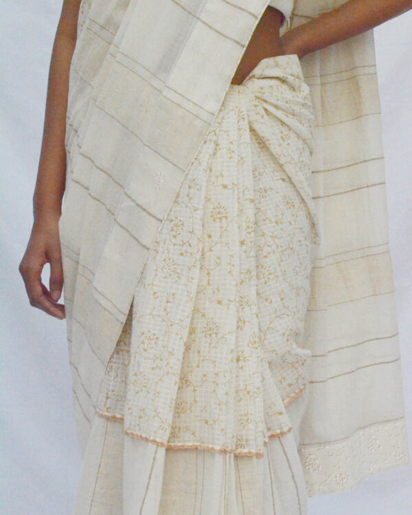 Ahmev’s Classic Striped Saree: Timeless Beauty for Any Occasion