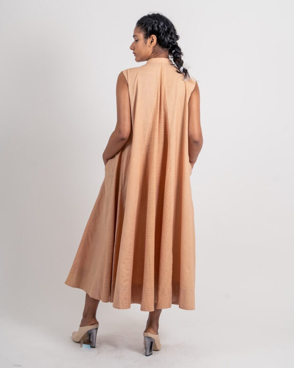 Elevate your style with Ahmev’s textured Khadi Dresses
